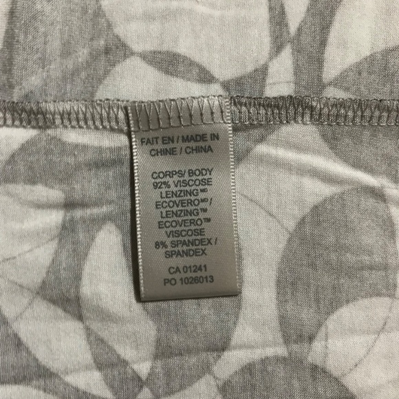 NWT Simons Printed Soft Jersey Turtleneck - Picture 5 of 5